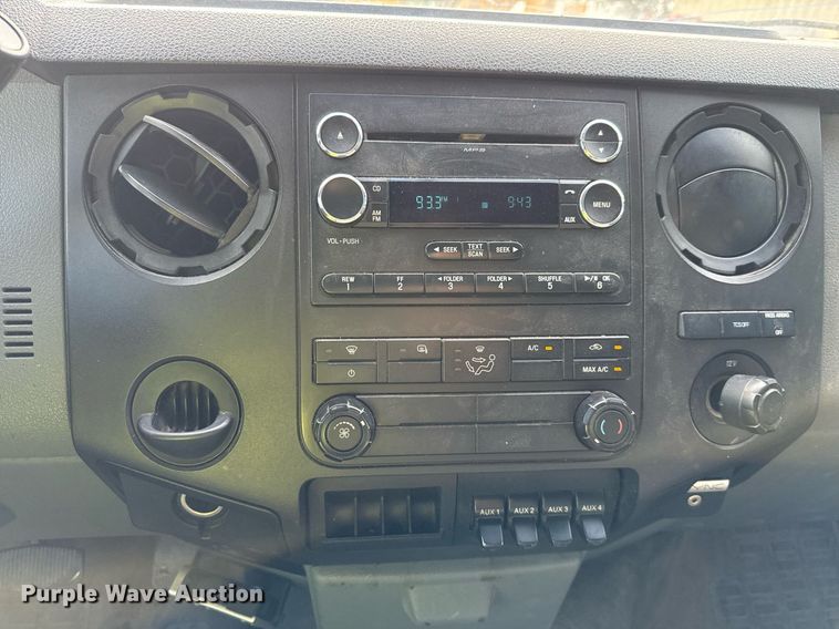 image for item ED5777 2016 Ford F450 Super Duty XL flatbed truck