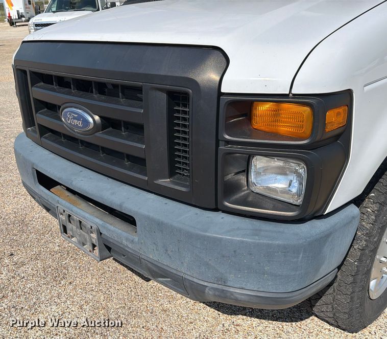 image for item ED5957 2012 Ford E150 van