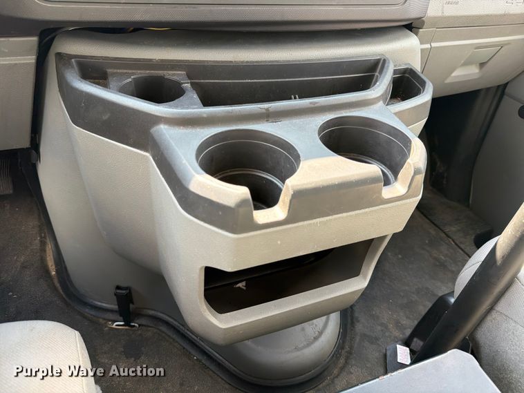 image for item ED5957 2012 Ford E150 van