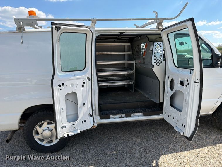 image for item ED5957 2012 Ford E150 van