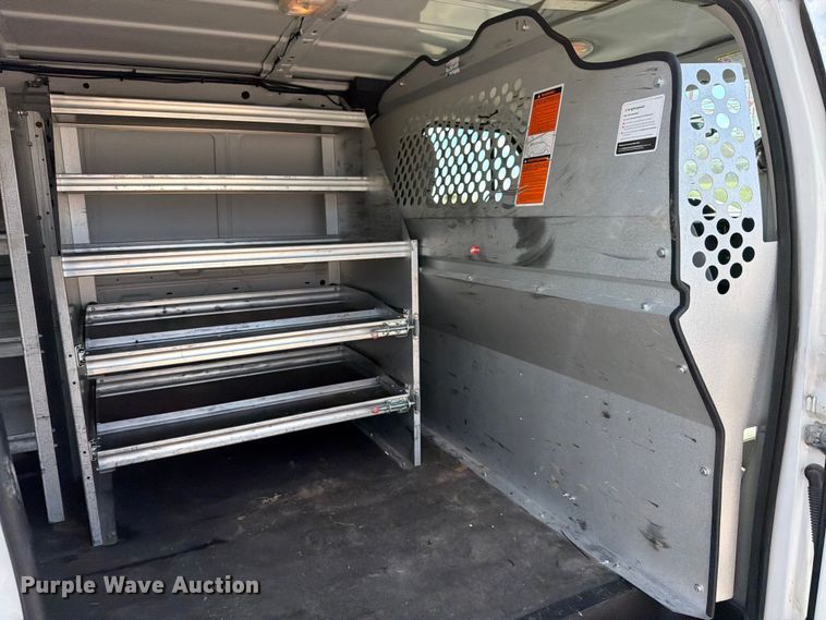 image for item ED5957 2012 Ford E150 van