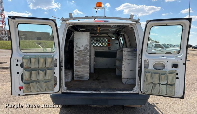 image for item ED5957 2012 Ford E150 van
