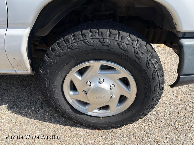 image for item ED5957 2012 Ford E150 van