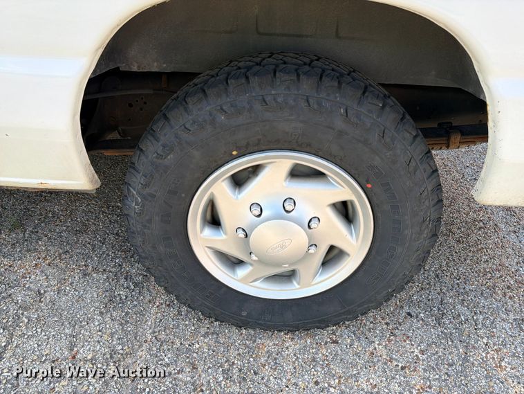 image for item ED5957 2012 Ford E150 van