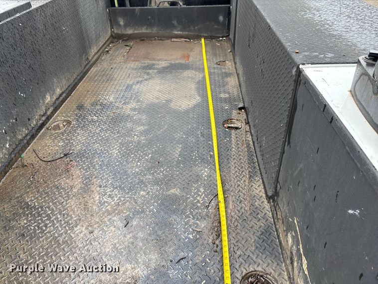 image for item EE4049 2018 RAM 5500 utility / service truck