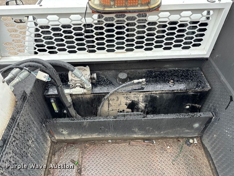 image for item EE4049 2018 RAM 5500 utility / service truck