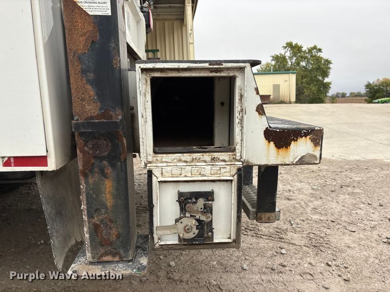 image for item EE4049 2018 RAM 5500 utility / service truck