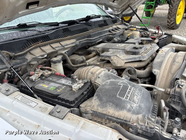 image for item EE4049 2018 RAM 5500 utility / service truck