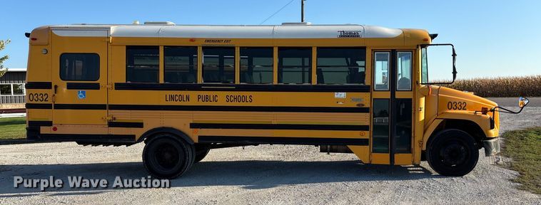 image for item EE4074 2003 Freightliner FS65 school bus