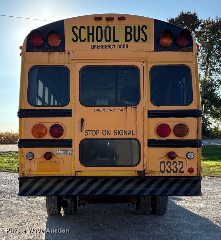 image for item EE4074 2003 Freightliner FS65 school bus