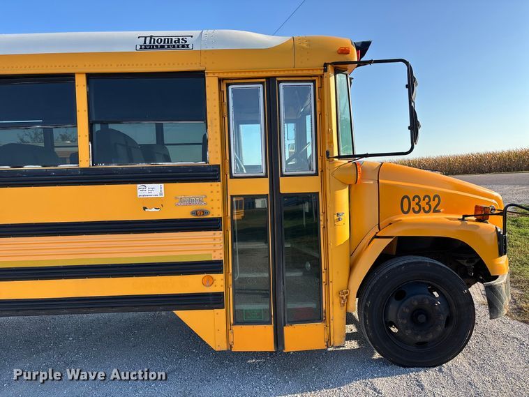 image for item EE4074 2003 Freightliner FS65 school bus
