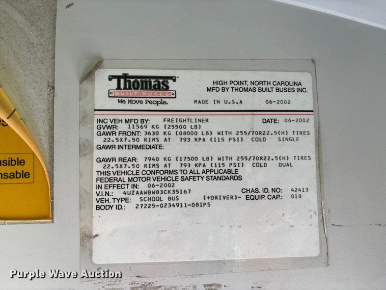 image for item EE4074 2003 Freightliner FS65 school bus