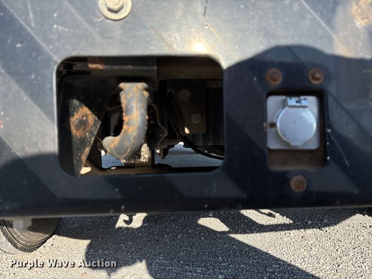 image for item EE4075 2003 Freightliner FS65 school bus