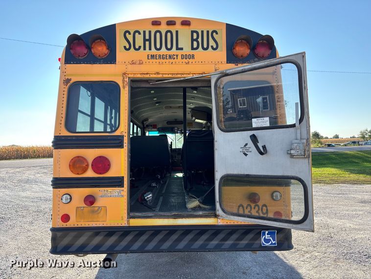 image for item EE4075 2003 Freightliner FS65 school bus