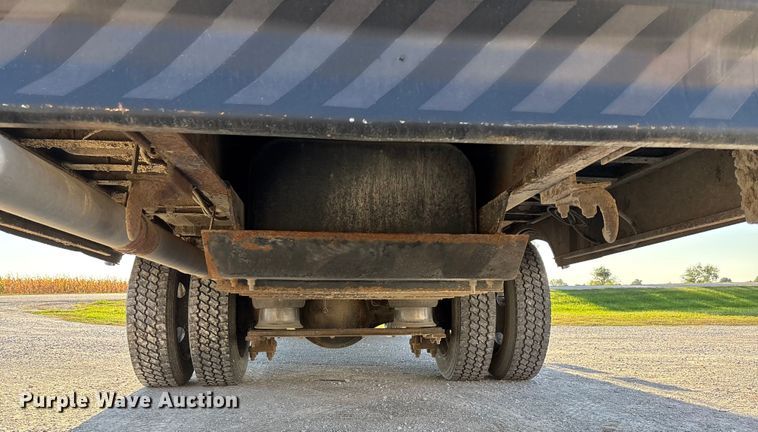 image for item EE4075 2003 Freightliner FS65 school bus