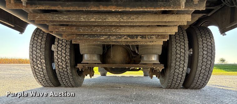 image for item EE4075 2003 Freightliner FS65 school bus