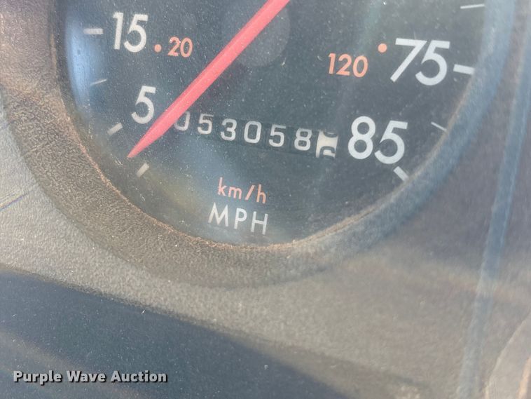 image for item EE4075 2003 Freightliner FS65 school bus