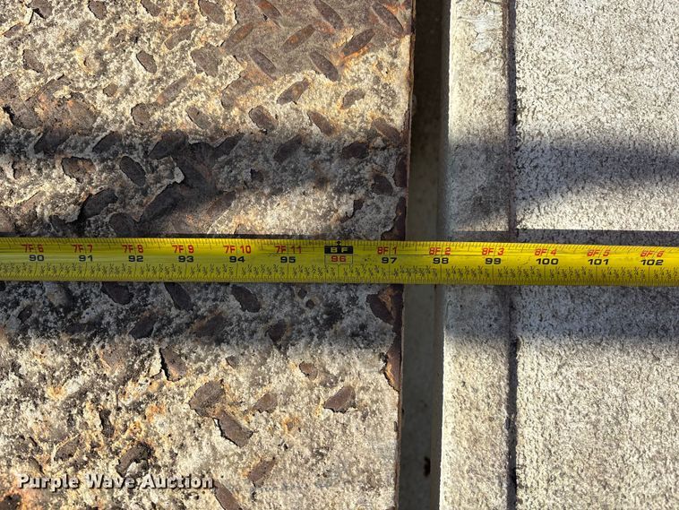 image for item EE4080 2009 Ford F350 utility bed pickup truck