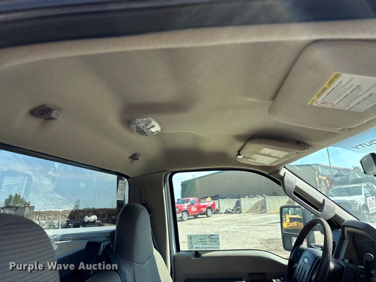 image for item EE4080 2009 Ford F350 utility bed pickup truck