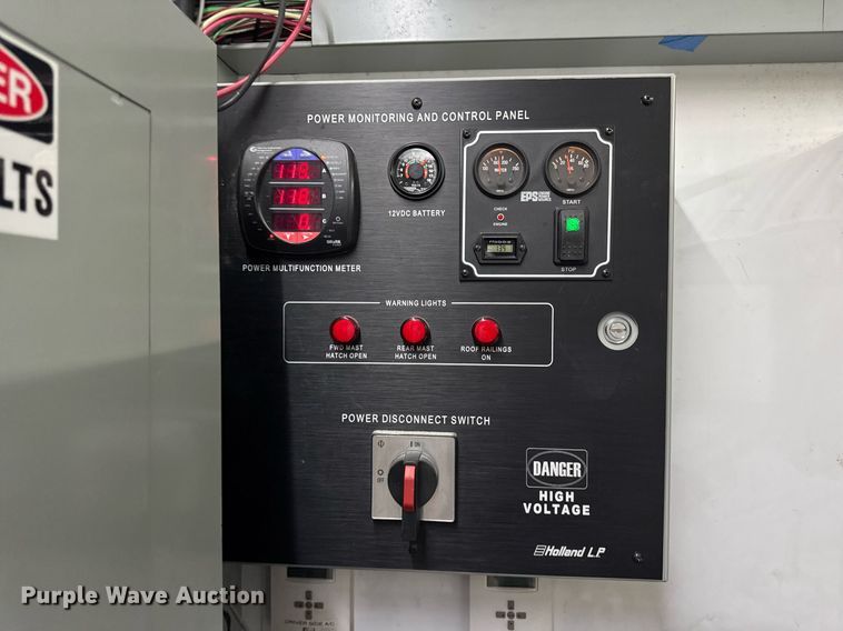 image for item EF2079 2013 Holland 40' CUPCOW bunk trailer