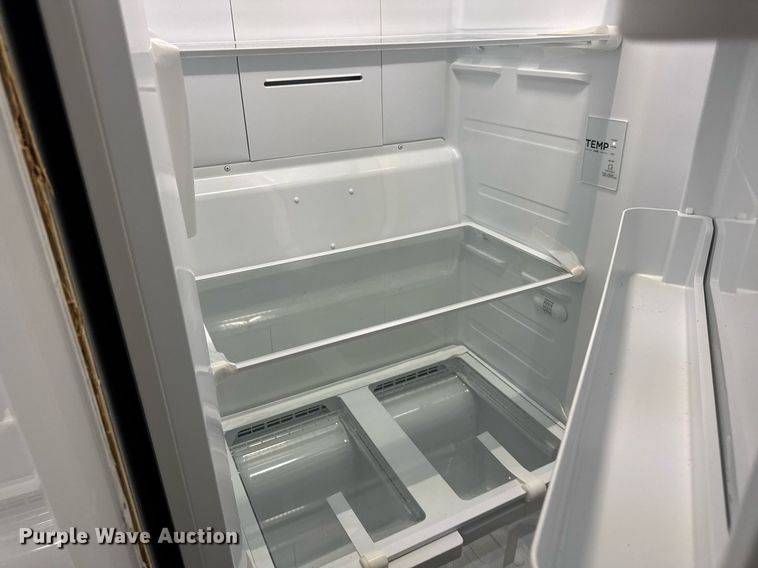 image for item EF2079 2013 Holland 40' CUPCOW bunk trailer