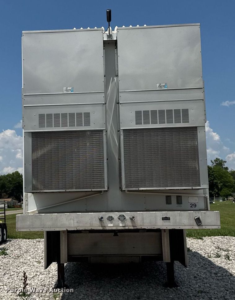 image for item EF2079 2013 Holland 40' CUPCOW bunk trailer