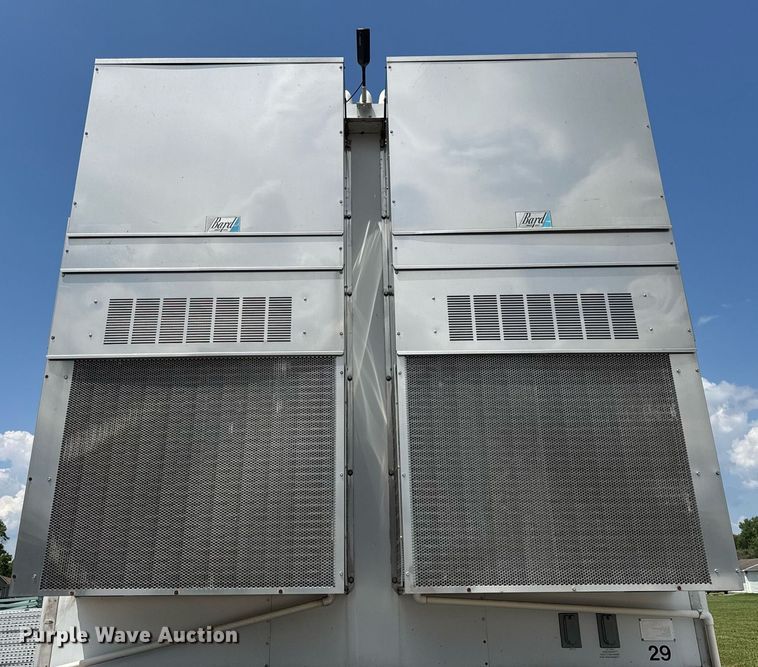 image for item EF2079 2013 Holland 40' CUPCOW bunk trailer