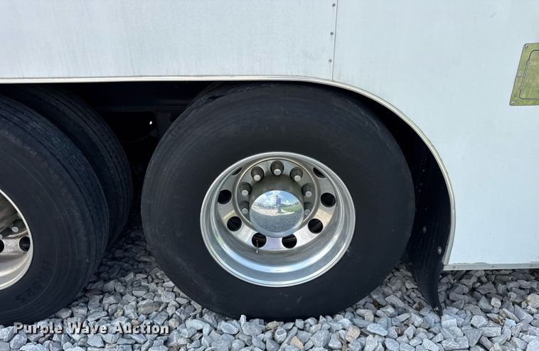 image for item EF2079 2013 Holland 40' CUPCOW bunk trailer