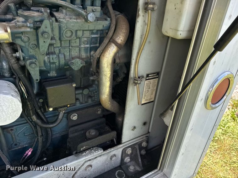 image for item EF2079 2013 Holland 40' CUPCOW bunk trailer