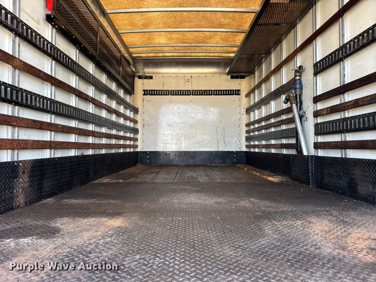 image for item EF2196 1990 Mack MS250 box truck