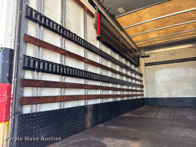 image for item EF2196 1990 Mack MS250 box truck