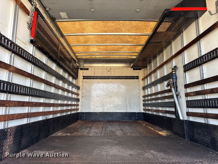 image for item EF2196 1990 Mack MS250 box truck