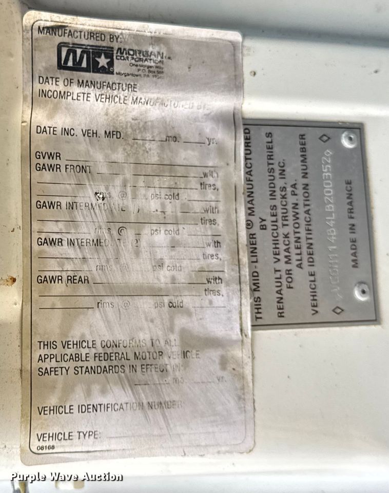 image for item EF2196 1990 Mack MS250 box truck