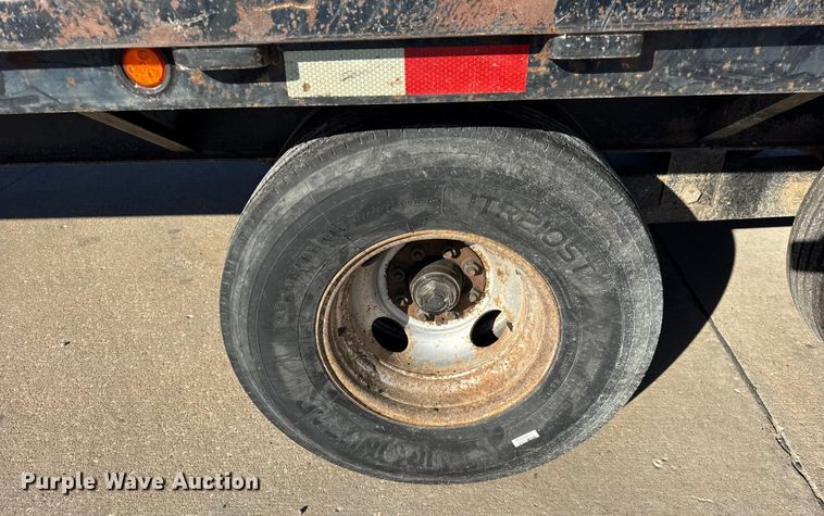 image for item EF2204 2011 Trailerman equipment trailer