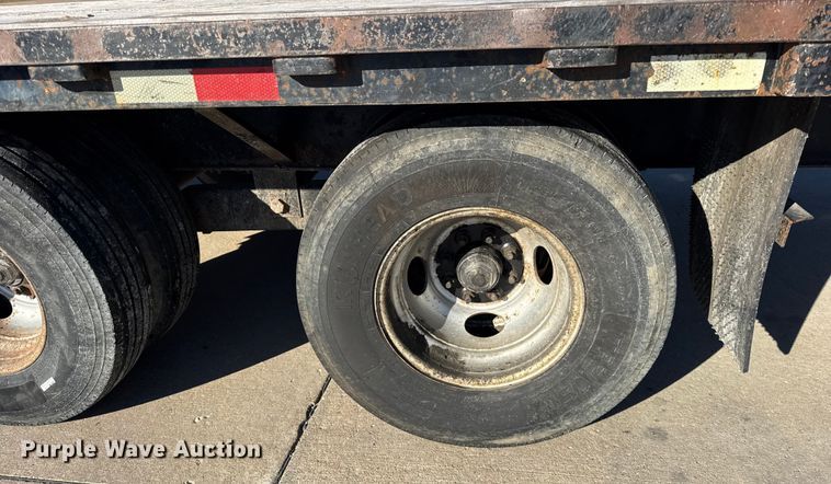 image for item EF2204 2011 Trailerman equipment trailer