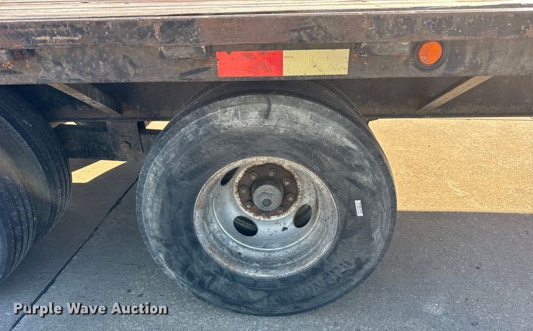 image for item EF2204 2011 Trailerman equipment trailer