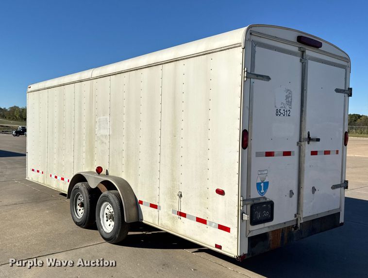 image for item EF2207 2006 Interstate T720TA3 enclosed cargo trailer