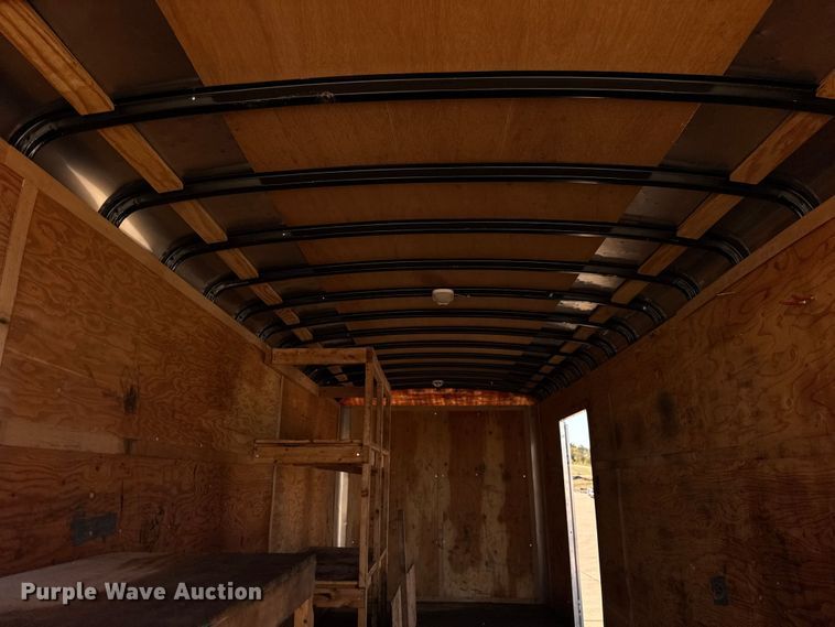 image for item EF2207 2006 Interstate T720TA3 enclosed cargo trailer