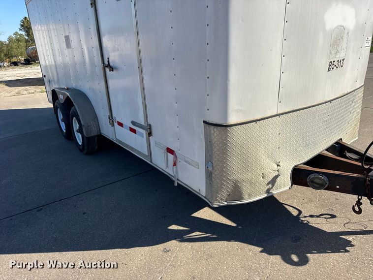 image for item EF2208 2006 Interstate T1718 TA3 enclosed cargo trailer