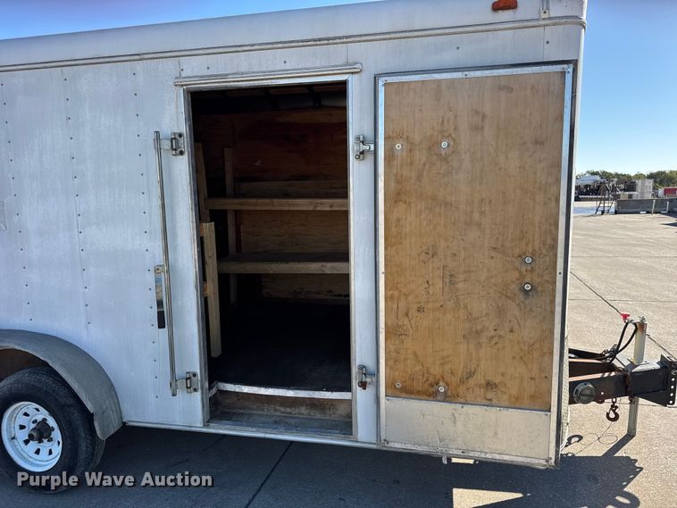image for item EF2208 2006 Interstate T1718 TA3 enclosed cargo trailer
