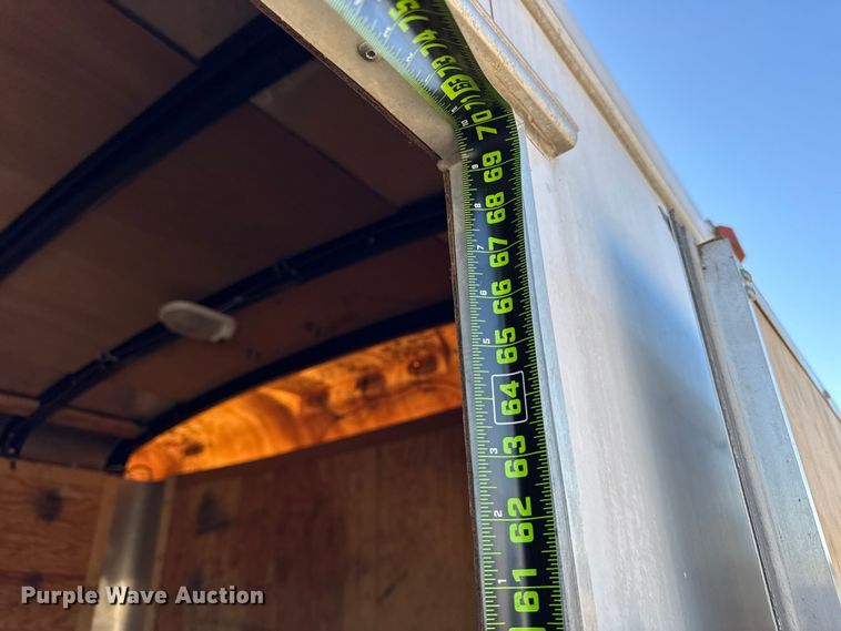 image for item EF2208 2006 Interstate T1718 TA3 enclosed cargo trailer