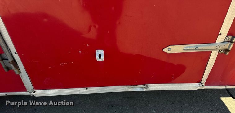 image for item EF2209 2009 Interstate I720TA3 enclosed cargo trailer