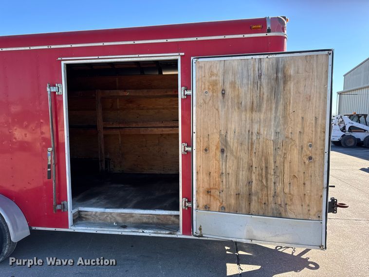 image for item EF2209 2009 Interstate I720TA3 enclosed cargo trailer