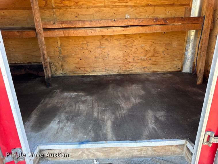 image for item EF2209 2009 Interstate I720TA3 enclosed cargo trailer