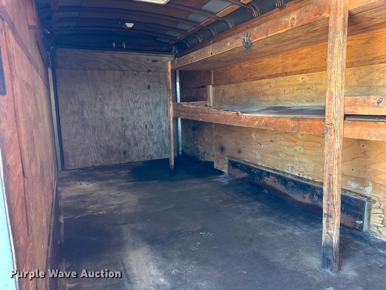 image for item EF2209 2009 Interstate I720TA3 enclosed cargo trailer