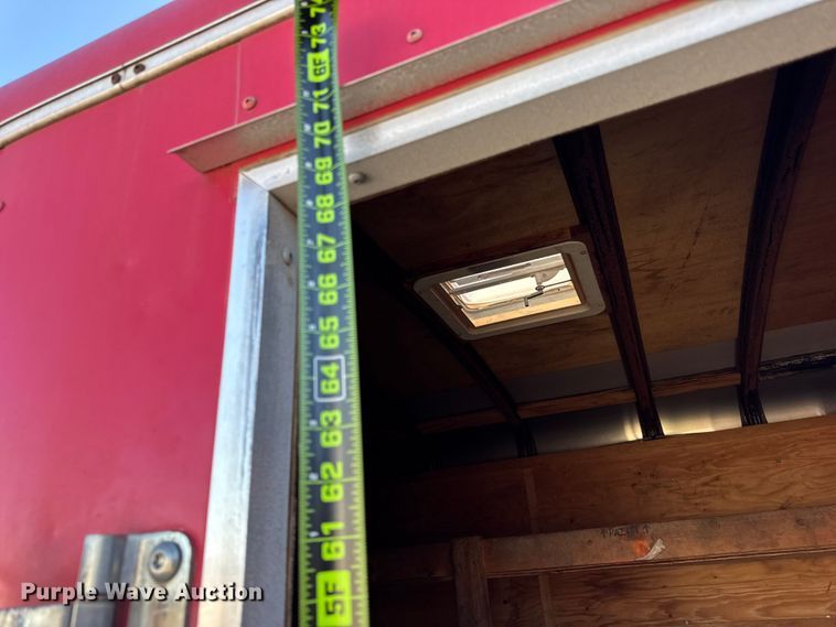 image for item EF2209 2009 Interstate I720TA3 enclosed cargo trailer