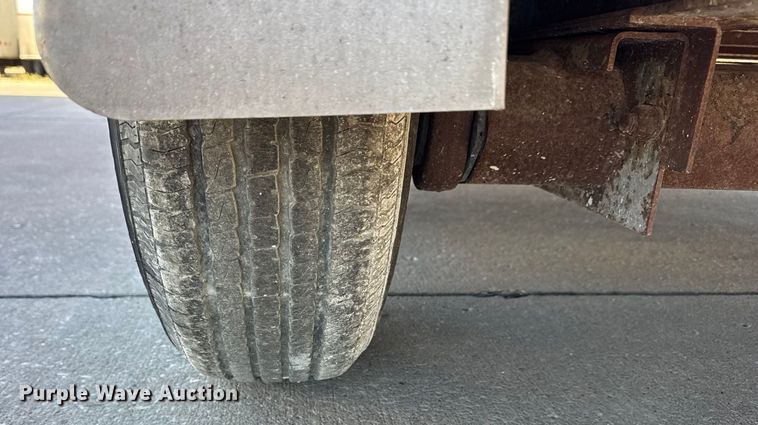 image for item EF2209 2009 Interstate I720TA3 enclosed cargo trailer