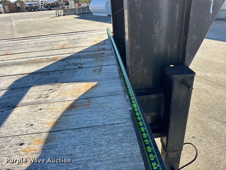 image for item EF2211 2007 Trailerman equipment trailer