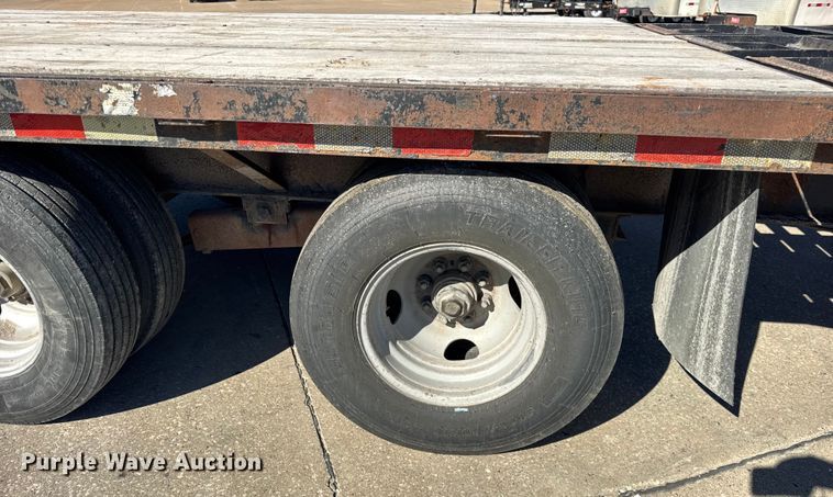 image for item EF2211 2007 Trailerman equipment trailer