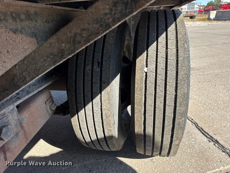 image for item EF2211 2007 Trailerman equipment trailer